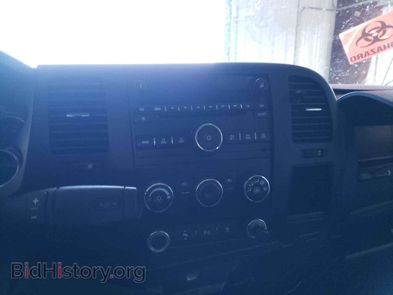 2010 GMC SIERRA - VIN: 1GTSKVE38AZ136800 - Фото 9