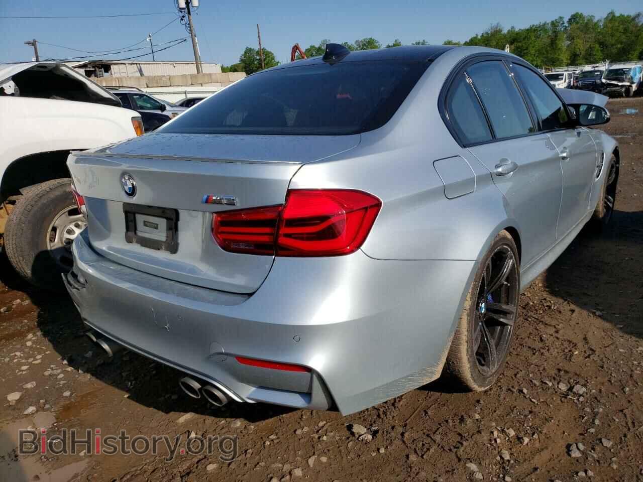 2017 BMW M3 - VIN: WBS8M9C59H5G42116 - Фото 4