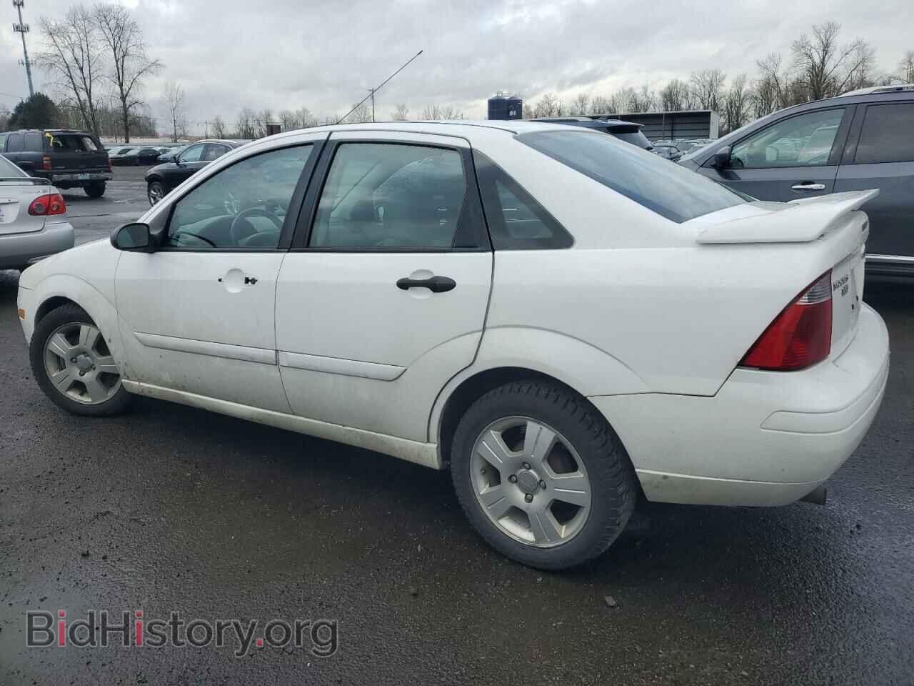 2007 FORD FOCUS - VIN: 1FAHP34N07W171978 - Фото 2