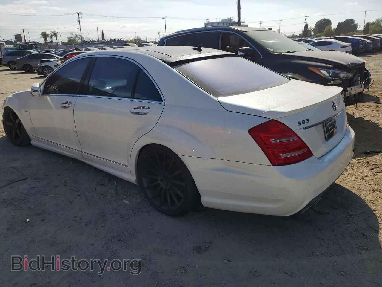 2013 MERCEDES-BENZ S-CLASS - VIN: WDDNG7DB8DA498007 - Фото 2