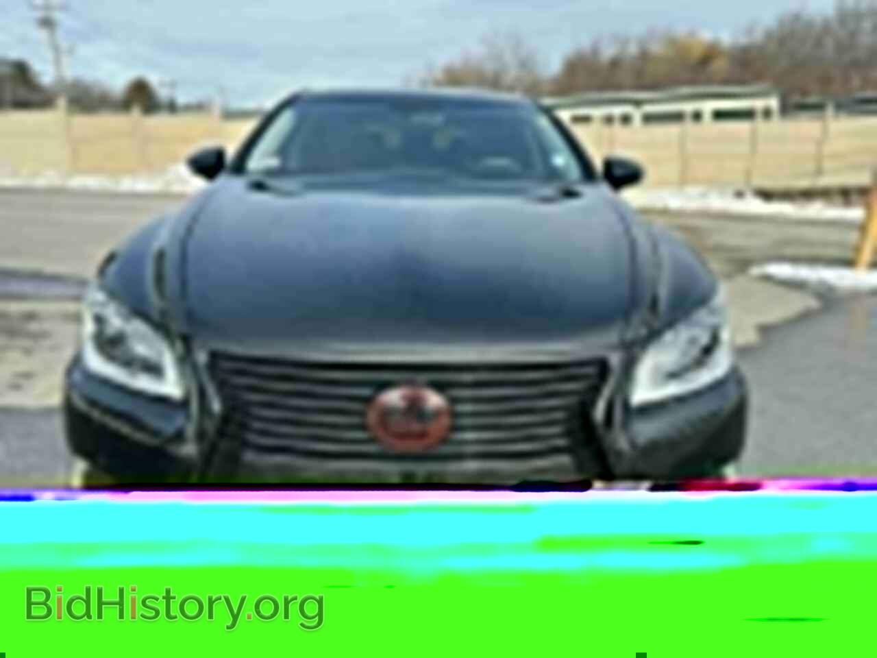 2014 LEXUS LS460 - VIN: JTHDL5EF4E5006217 - Photo 5
