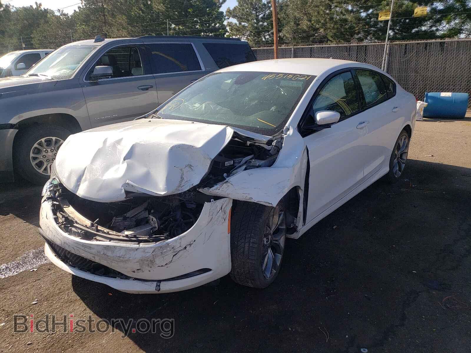 2016 CHRYSLER 200 - VIN: 1C3CCCDG7GN152355 - Фото 2