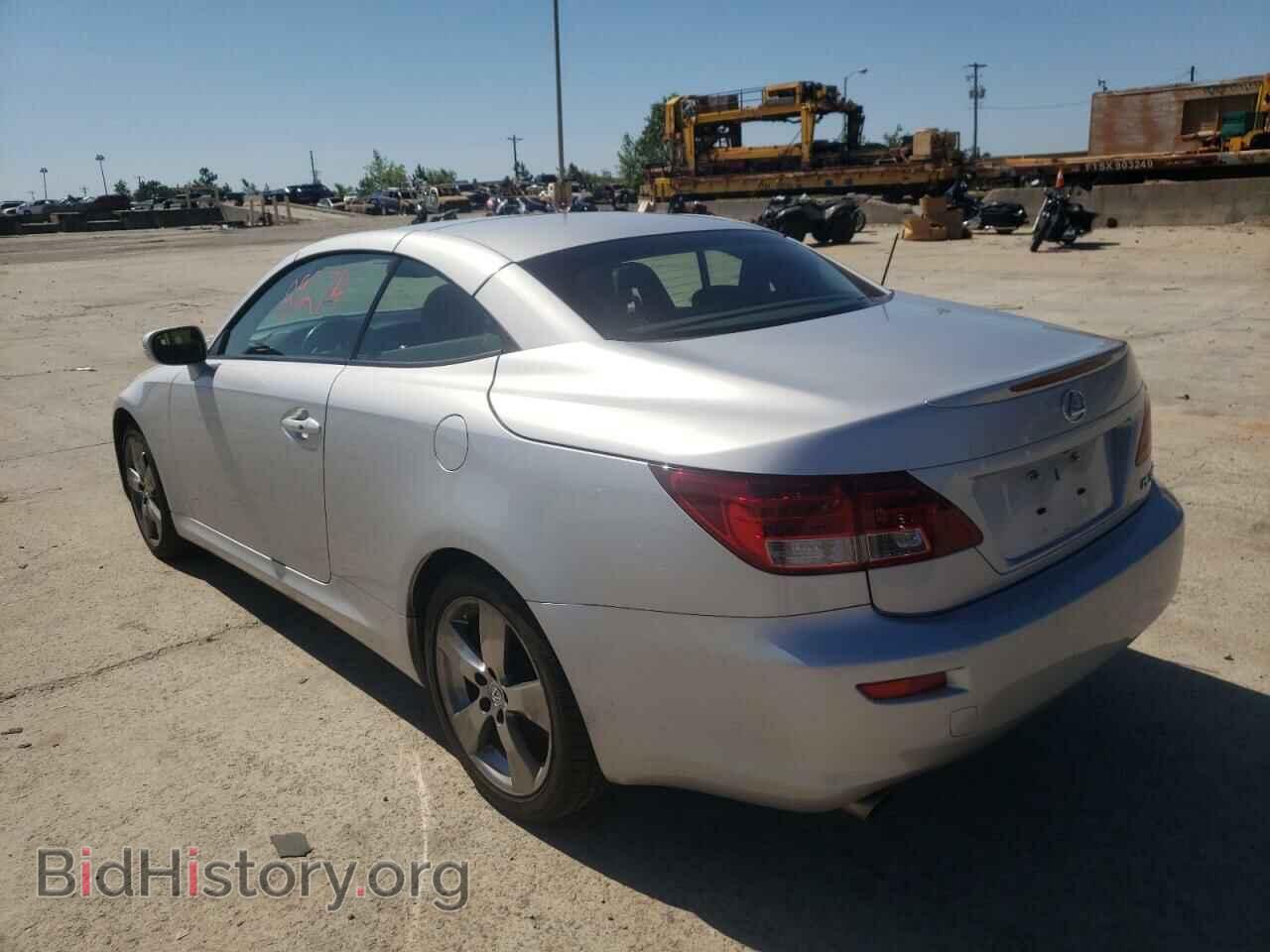 2011 LEXUS IS - VIN: JTHFE2C24B2506280 - Photo 3