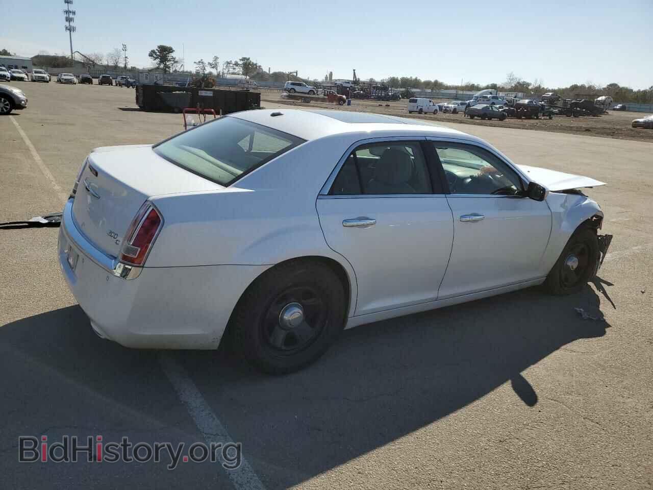 2011 CHRYSLER 300 - VIN: 2C3CK6CT1BH559978 - Фото 3