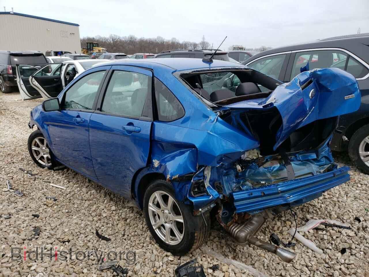 2010 FORD FOCUS - VIN: 1FAHP3GN7AW108377 - Фото 2
