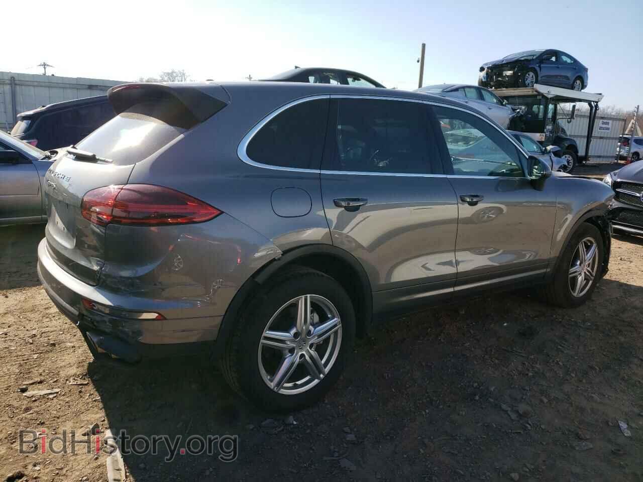 2017 PORSCHE CAYENNE - VIN: WP1AB2A27HLA51563 - Фото 3