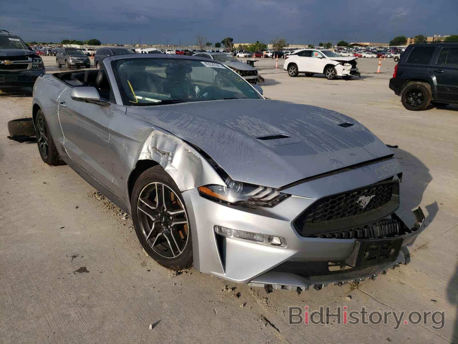 Photo 1FATP8UH6L5119188 - FORD MUSTANG 2020