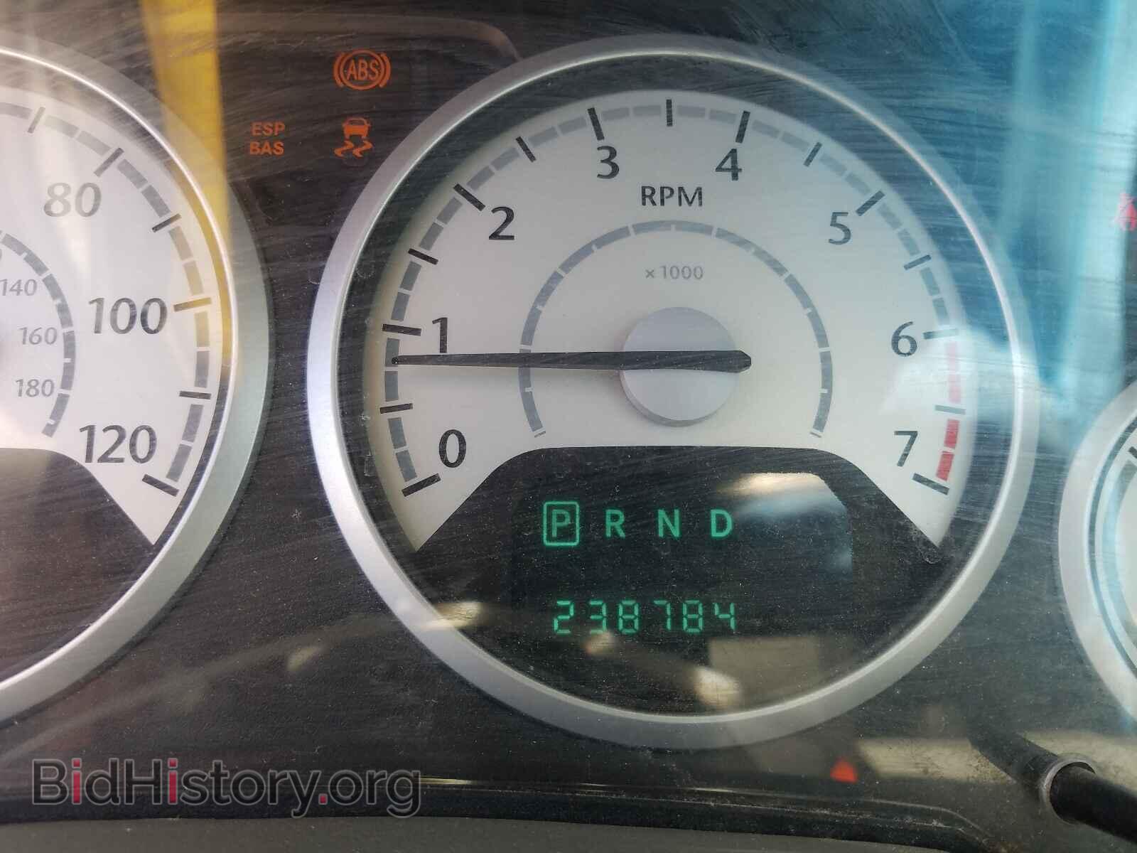 2008 CHRYSLER MINIVAN - VIN: 2A8HR44HX8R816627 - Фото 8