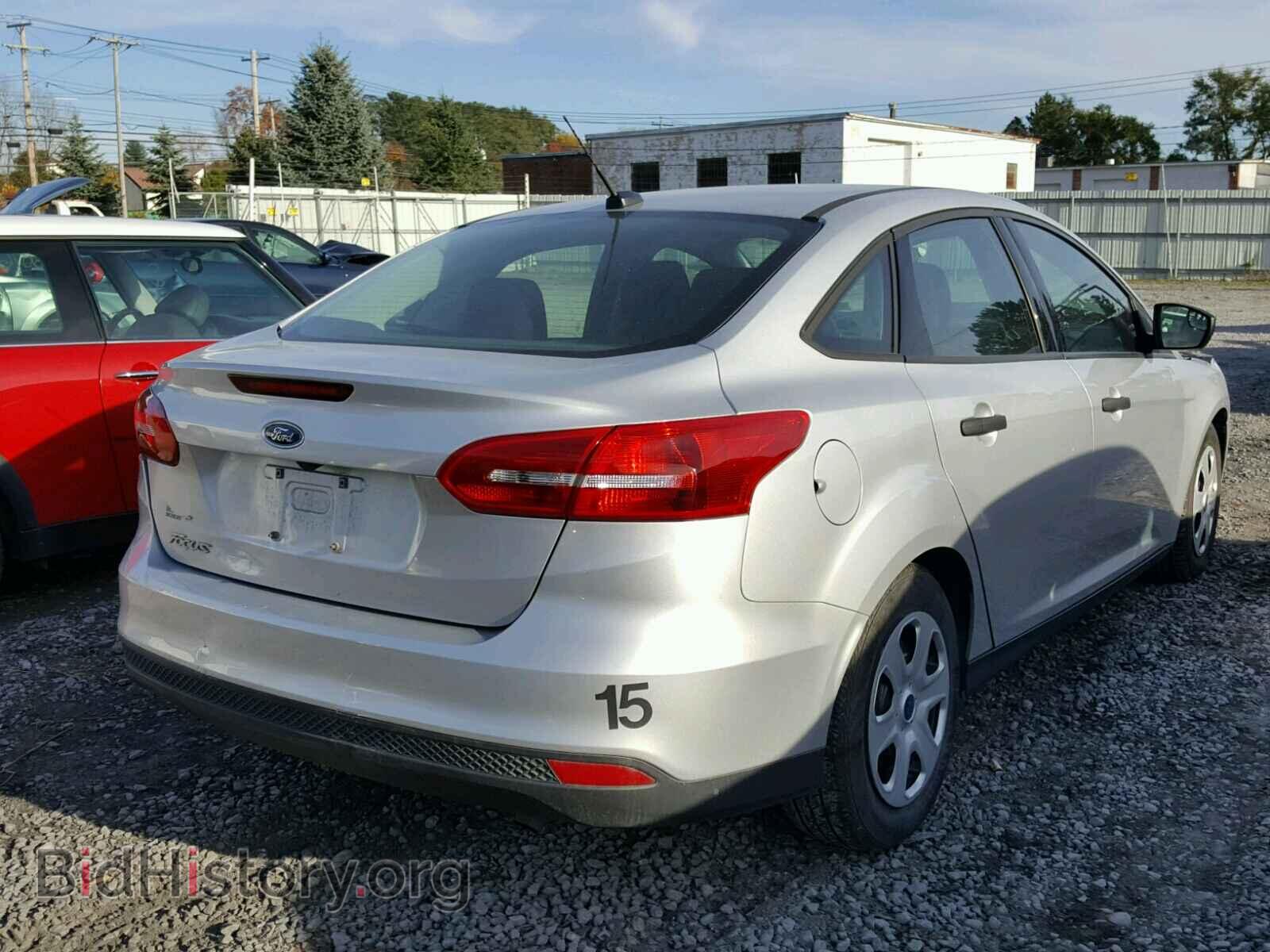 2015 FORD FOCUS - VIN: 1FADP3E26FL326021 - Photo 4