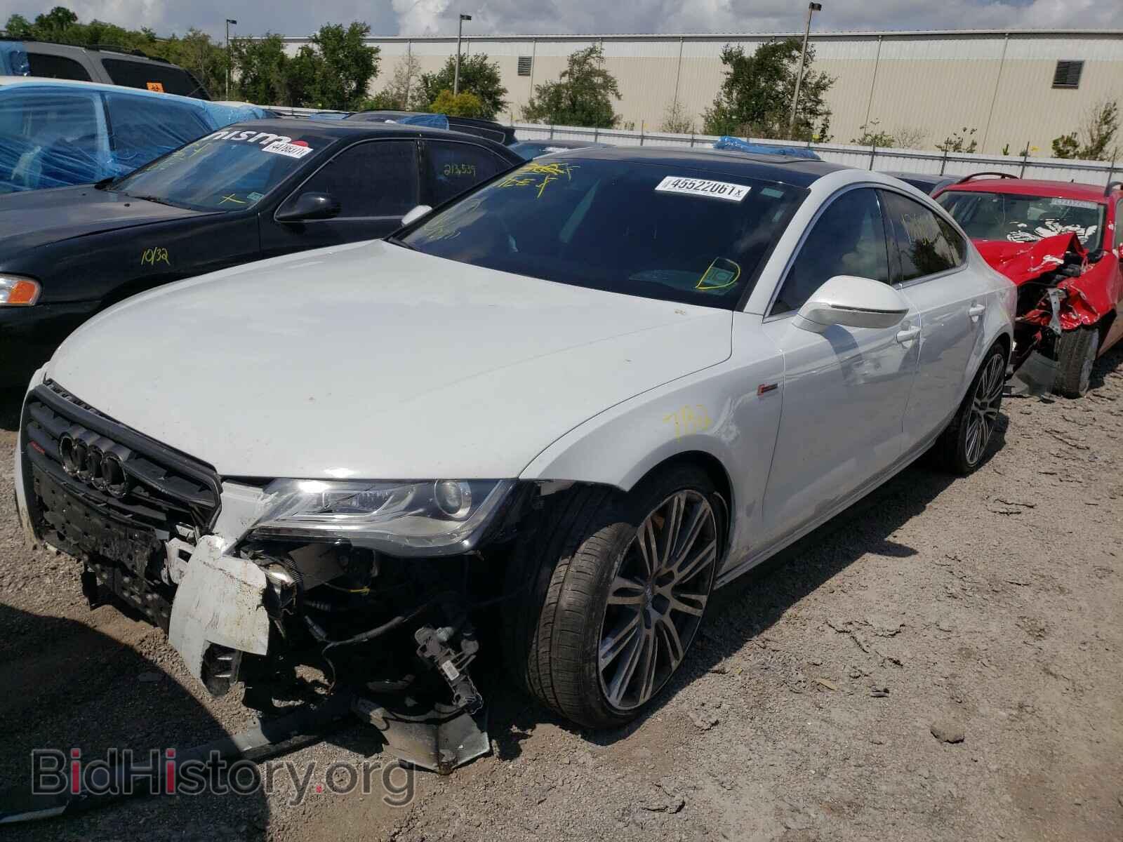 2012 AUDI A7 - VIN: WAUYGAFC2CN144076 - Фото 2