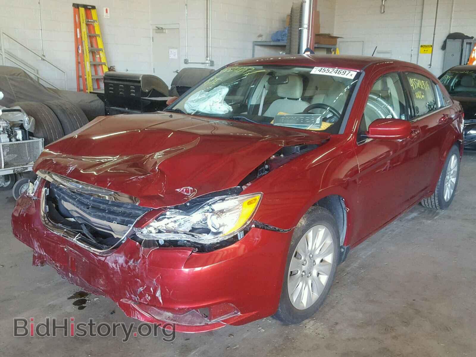 2013 CHRYSLER 200 - VIN: 1C3CCBAB4DN689716 - Photo 2