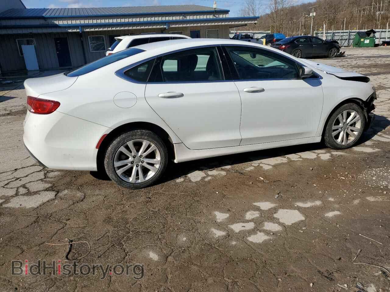 2016 CHRYSLER 200 - VIN: 1C3CCCAB2GN172411 - Фото 3