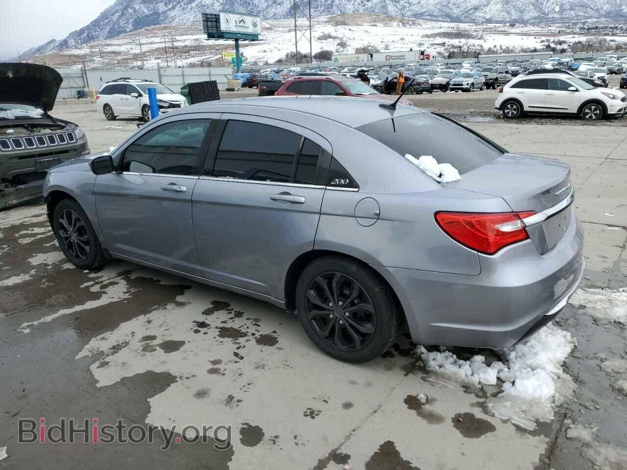 2013 CHRYSLER 200 - VIN: 1C3CCBAB2DN691724 - Фото 2