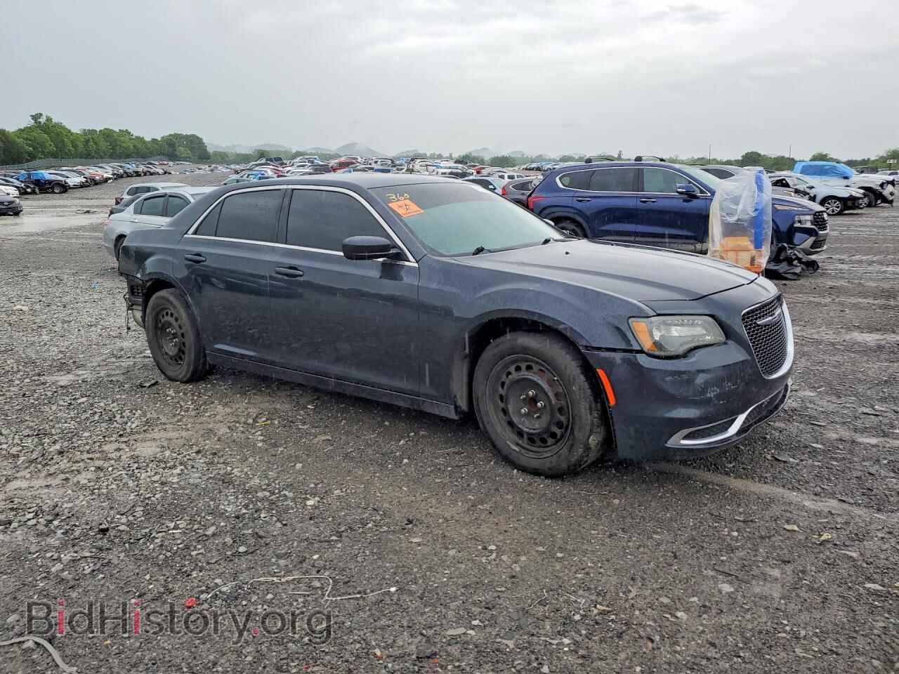 2017 CHRYSLER 300 - VIN: 2C3CCAAG3HH577655 - Фото 4