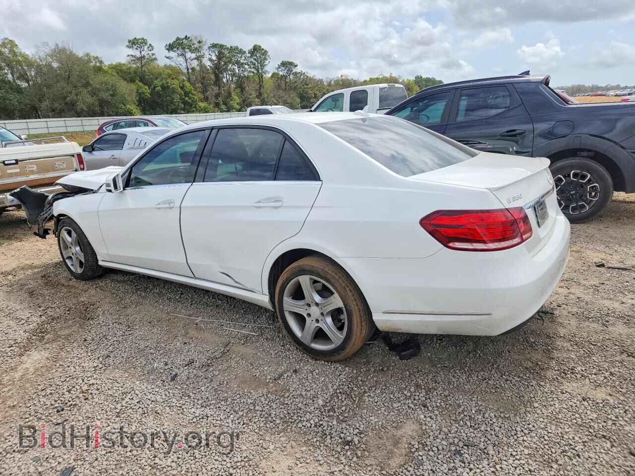 2014 MERCEDES-BENZ E-CLASS - VIN: WDDHF5KB2EB068038 - Фото 2
