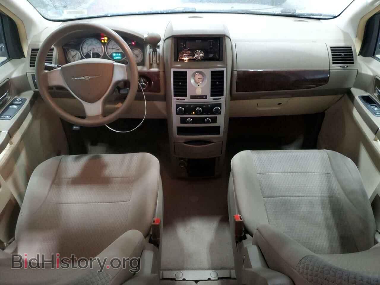 2009 CHRYSLER MINIVAN - VIN: 2A8HR44E79R659744 - Фото 8