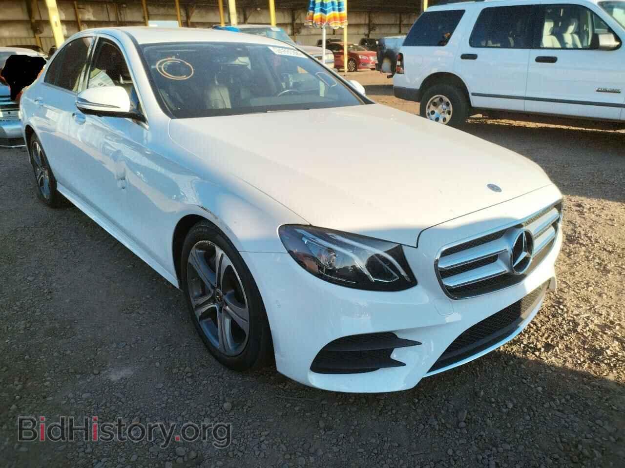 Photo WDDZF8DB6LA704000 - MERCEDES-BENZ E-CLASS 2020