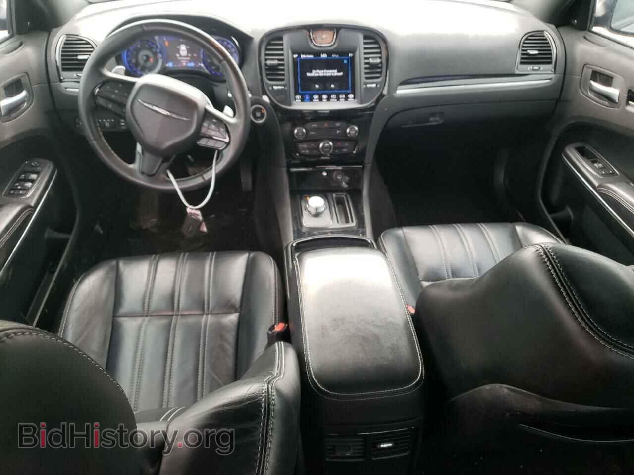 2018 CHRYSLER 300 - VIN: 2C3CCAGG7JH267845 - Фото 8