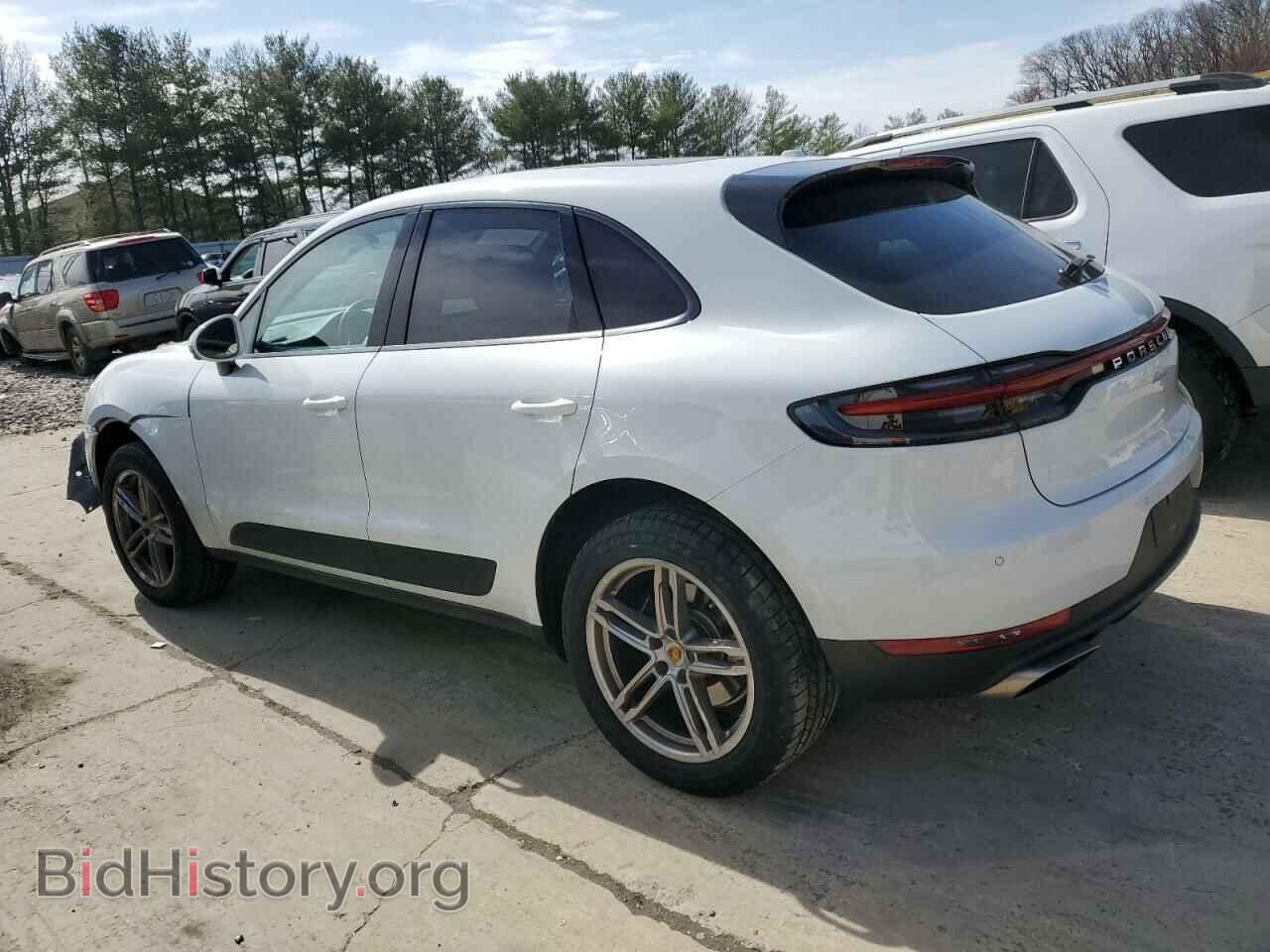 2019 PORSCHE MACAN - VIN: WP1AA2A59KLB04588 - Photo 2