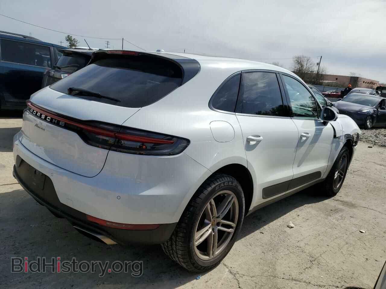 2019 PORSCHE MACAN - VIN: WP1AA2A59KLB04588 - Photo 3