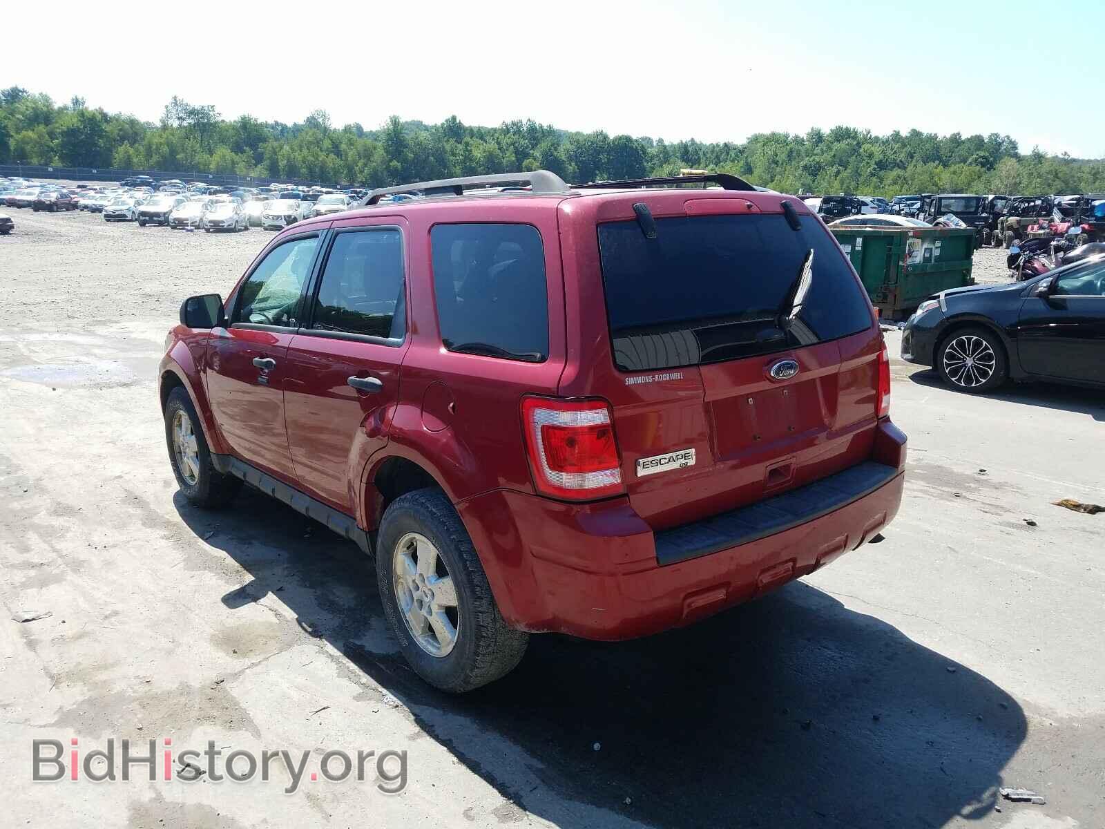 2011 FORD ESCAPE - VIN: 1FMCU9D72BKC05495 - Фото 3