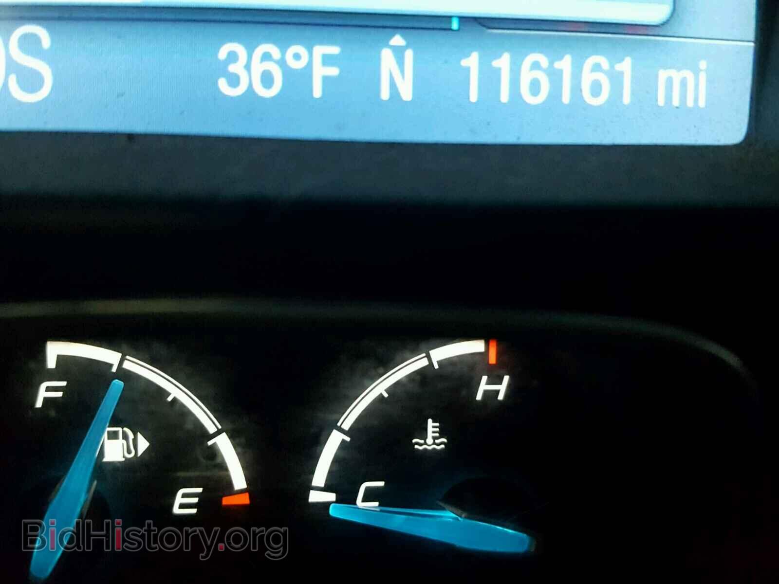 2012 FORD FOCUS - VIN: 1FAHP3M2XCL338705 - Фото 8