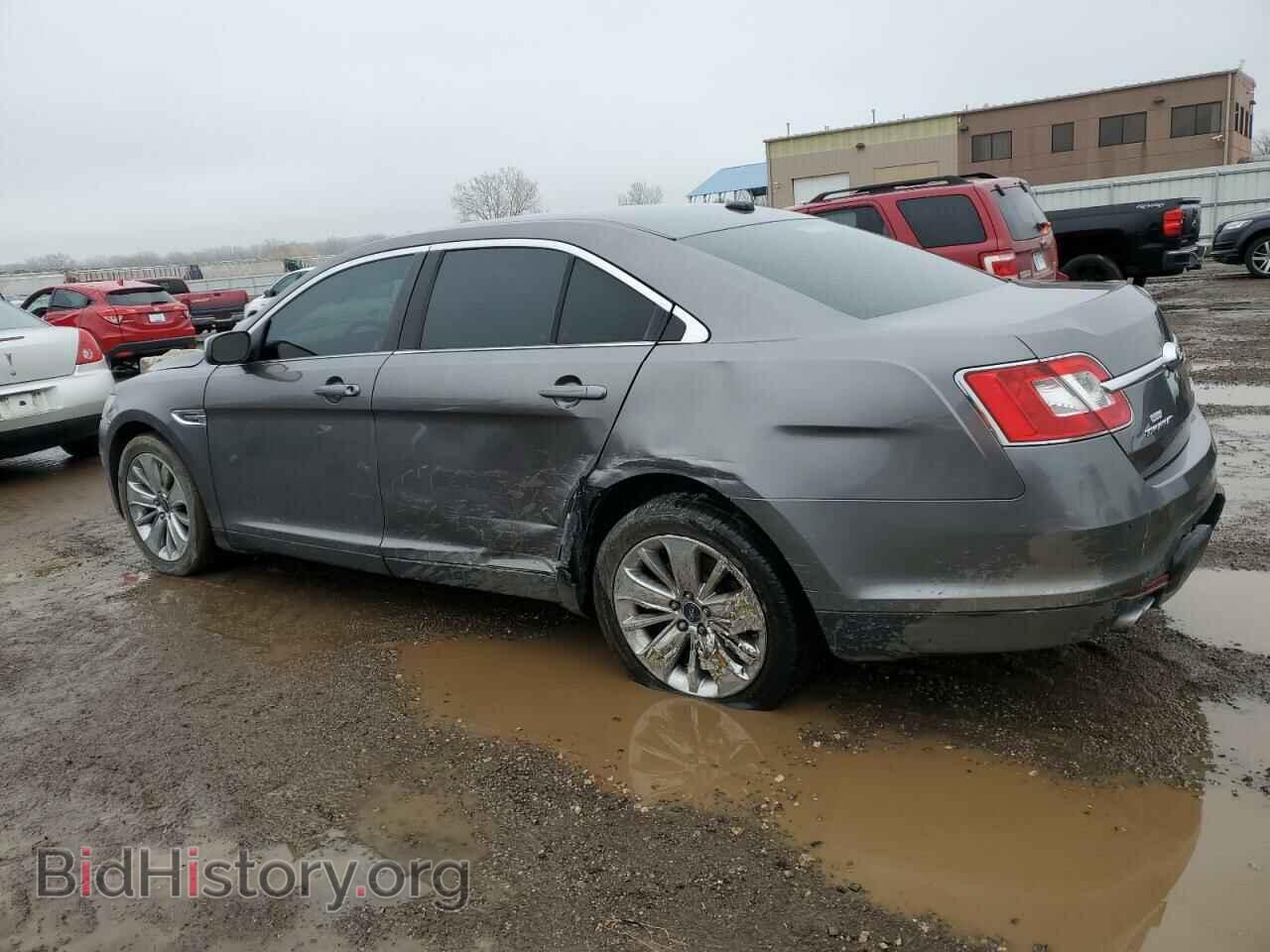 2011 FORD TAURUS - VIN: 1FAHP2FW7BG128984 - Photo 2