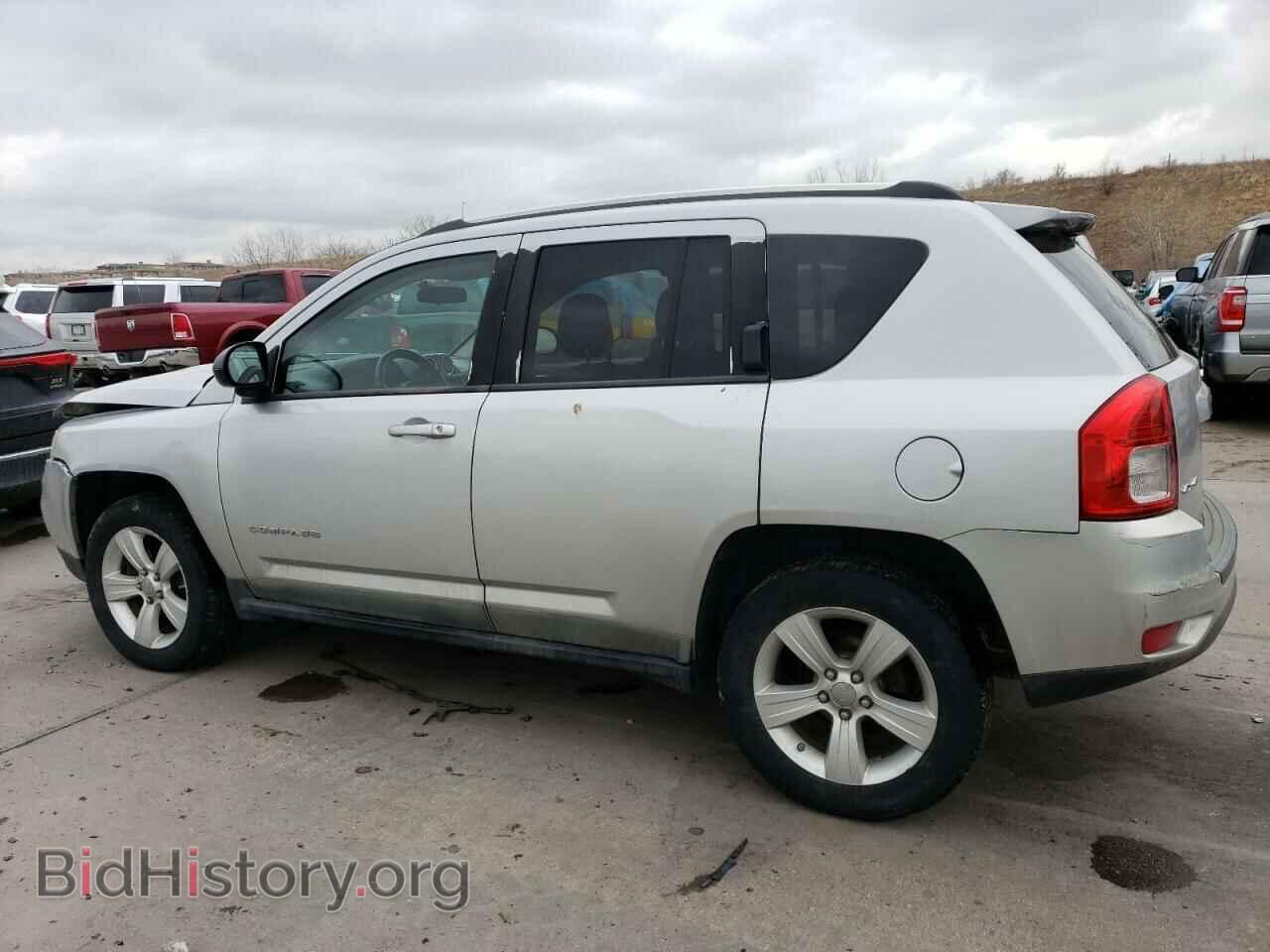 2011 JEEP COMPASS - VIN: 1J4NF1FB0BD250511 - Фото 2