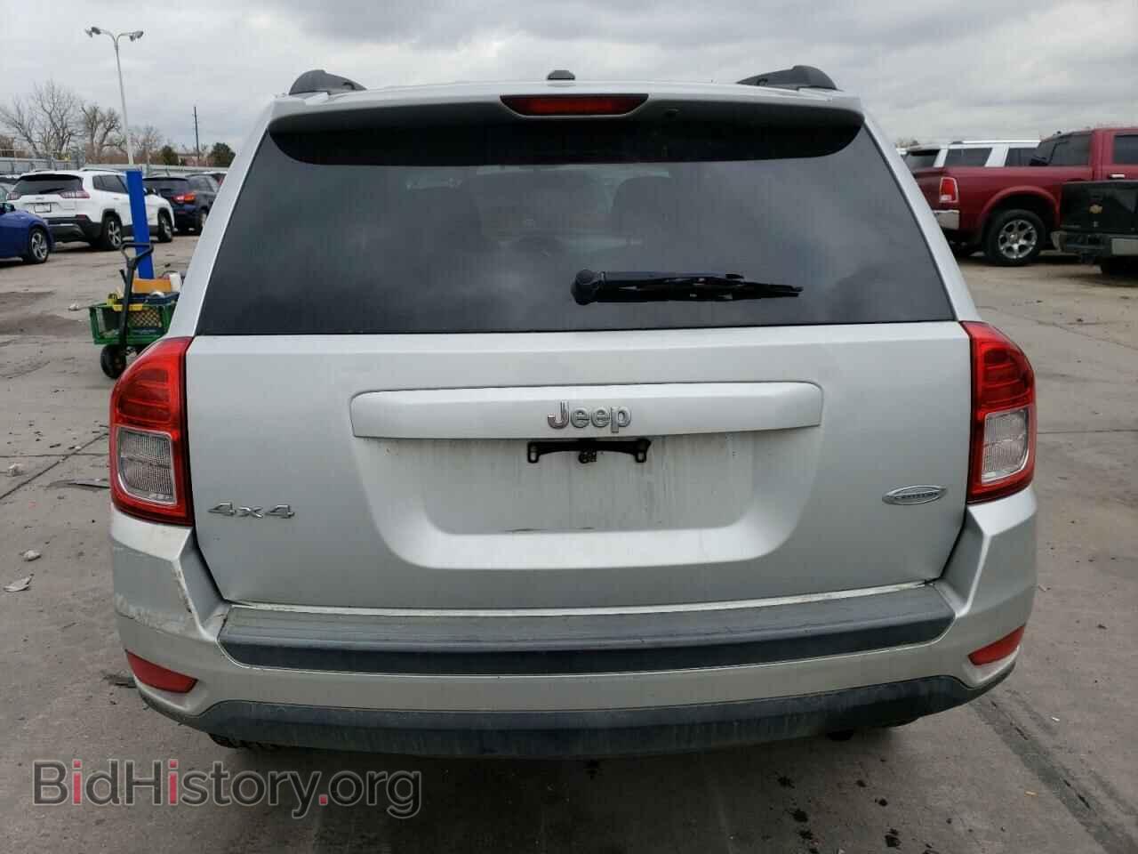 2011 JEEP COMPASS - VIN: 1J4NF1FB0BD250511 - Фото 6