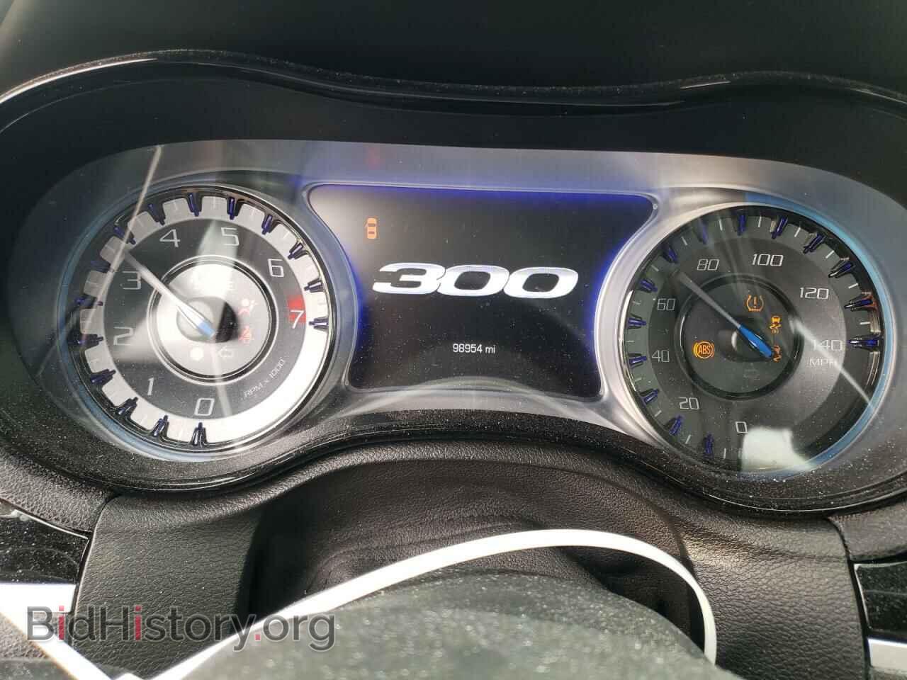 2018 CHRYSLER 300 - VIN: 2C3CCAGG6JH141430 - Фото 9