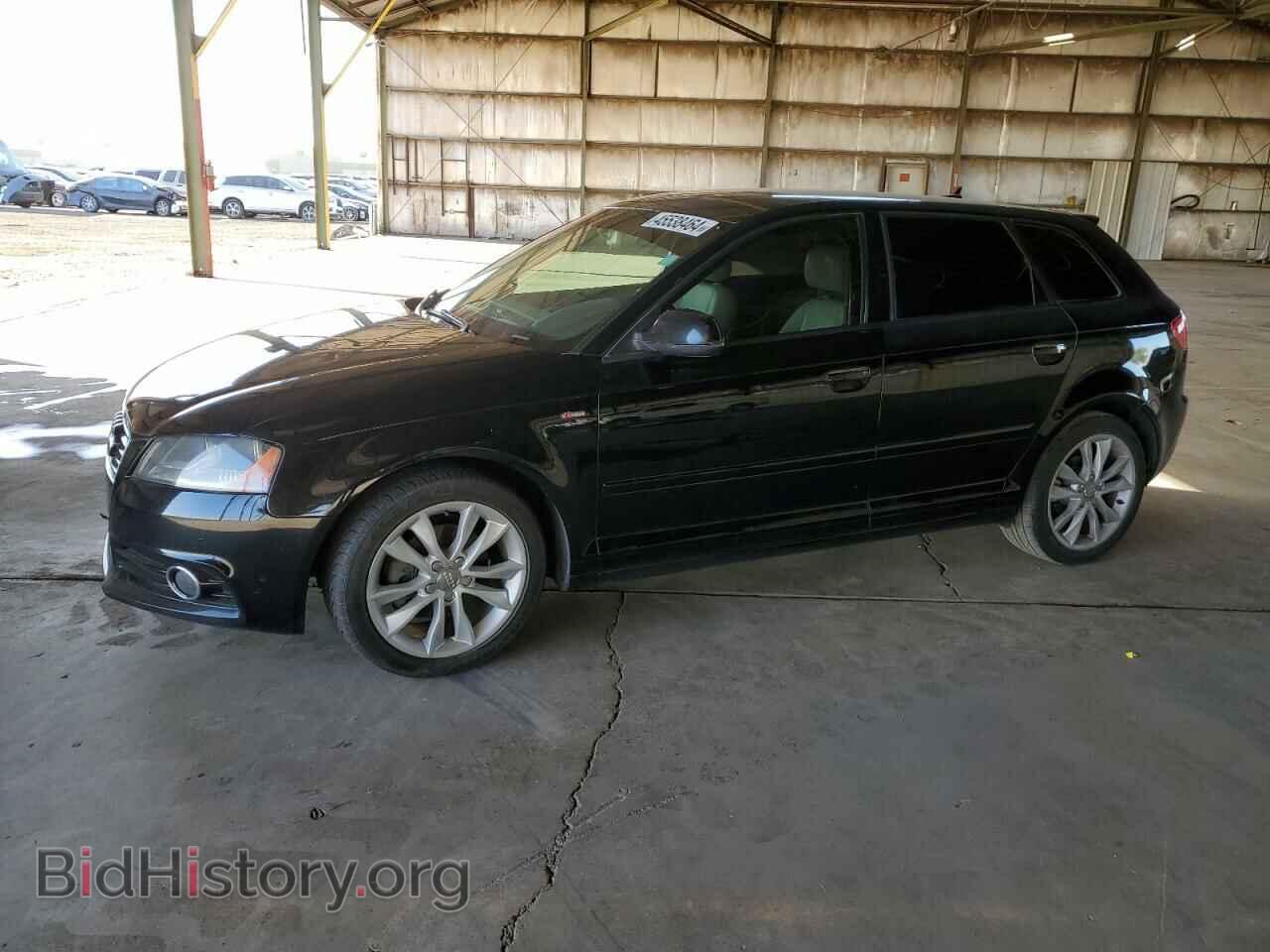 Photo WAUBJBFM5CA081357 - AUDI A3 2012