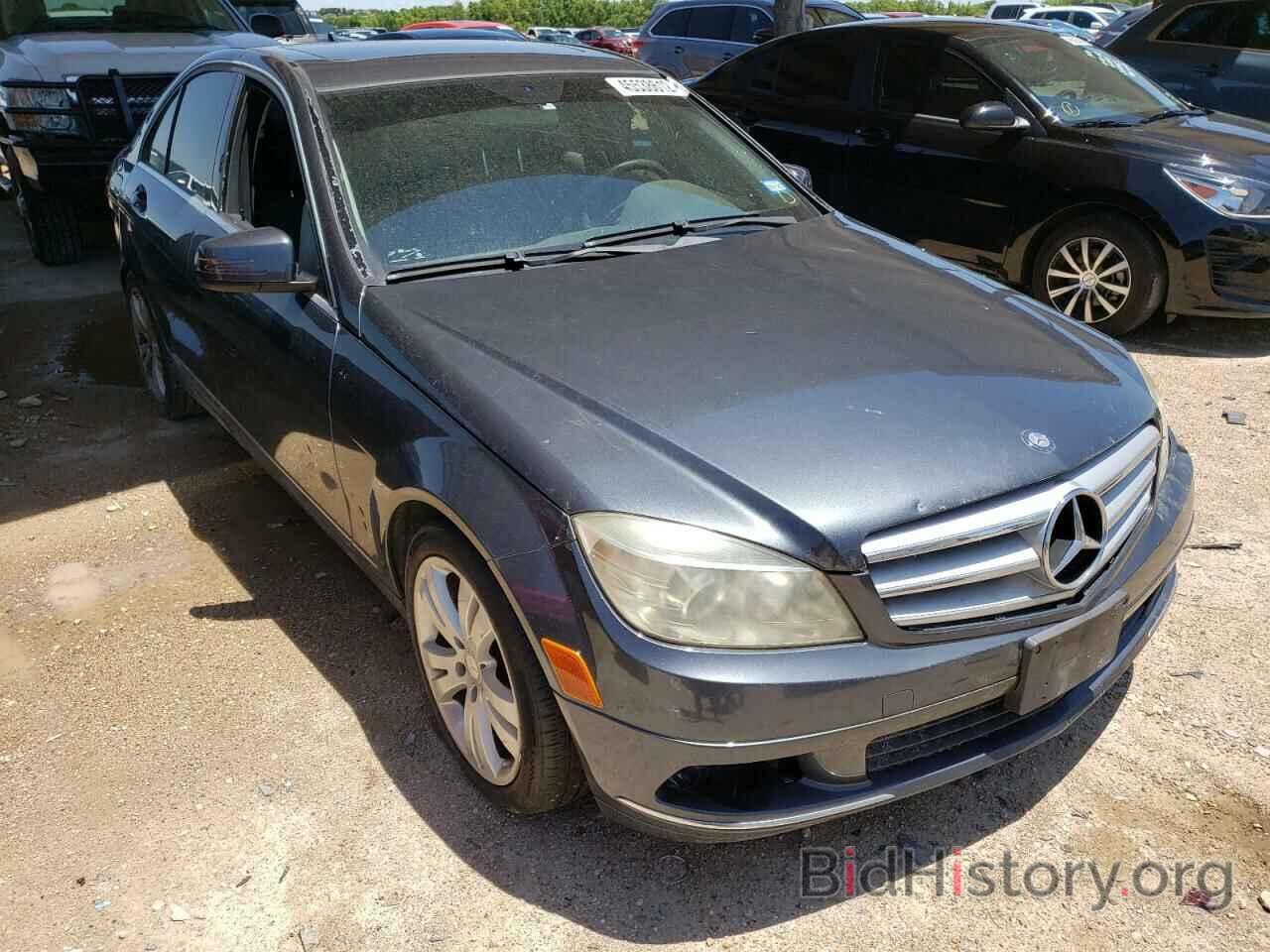 Photo WDDGF8BB0AF470494 - MERCEDES-BENZ C-CLASS 2010