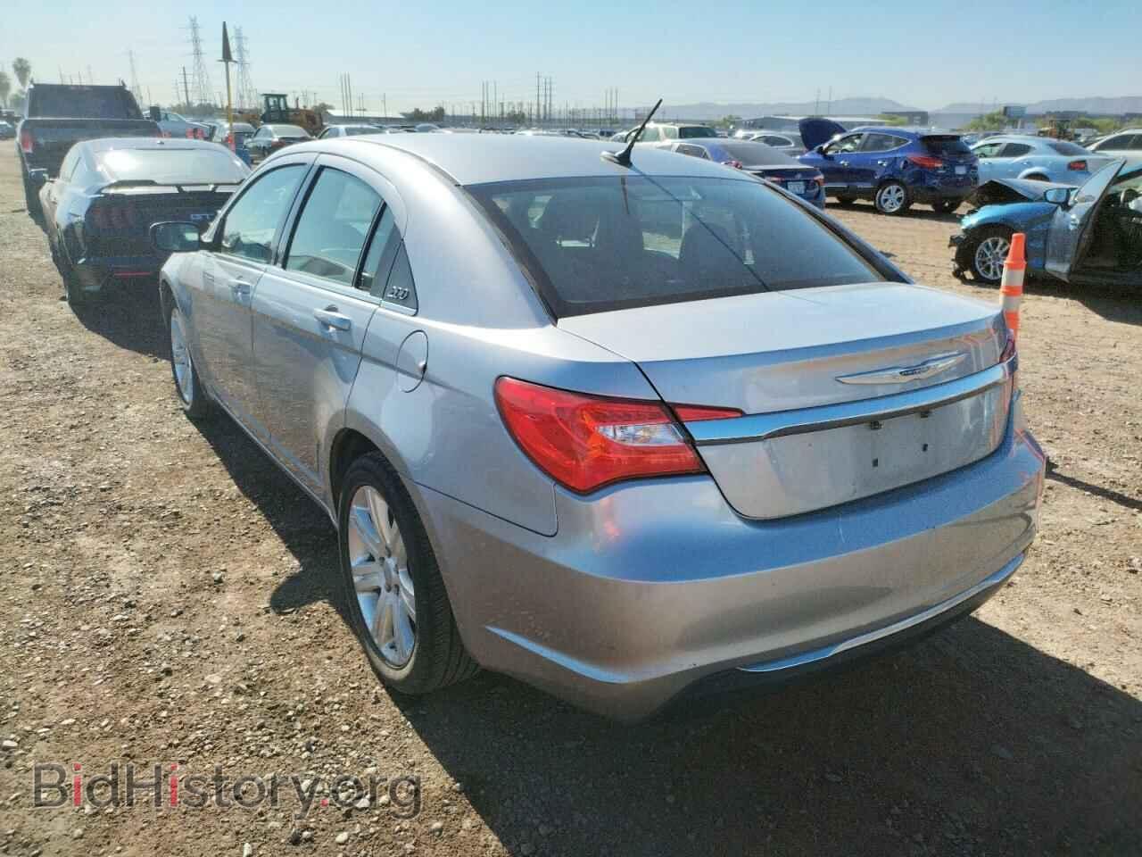 2014 CHRYSLER 200 - VIN: 1C3CCBBB2EN185102 - Фото 3