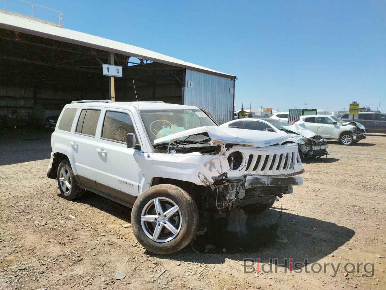 Фотография 1C4NJRBB0FD249485 - JEEP PATRIOT 2015