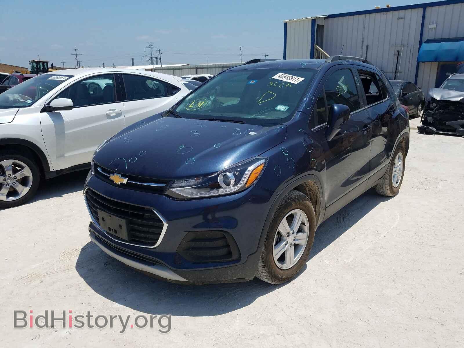 2019 CHEVROLET TRAX - VIN: 3GNCJLSB3KL142799 - Photo 2