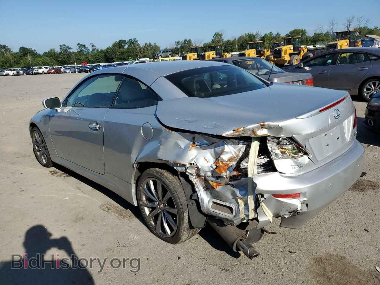 2013 LEXUS IS - VIN: JTHFF2C29D2528209 - Photo 2