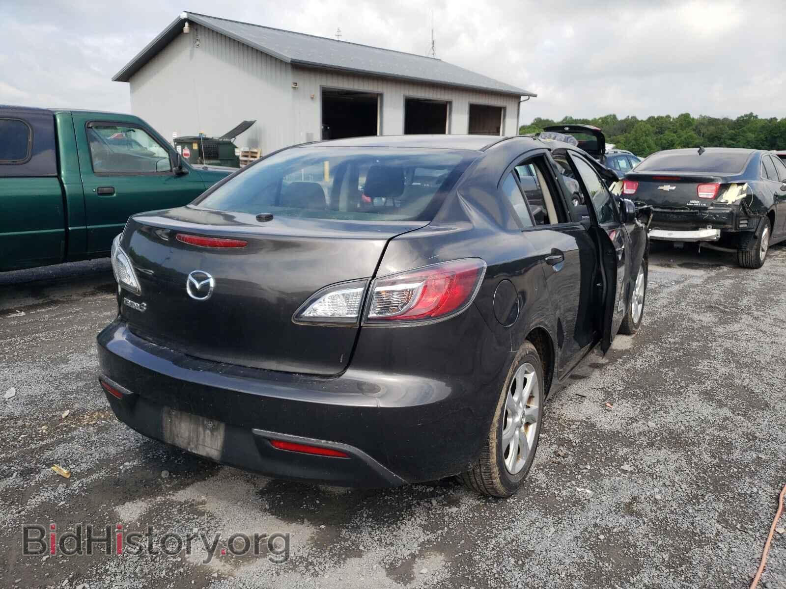 2011 MAZDA 3 - VIN: JM1BL1VG8B1358780 - Фото 4
