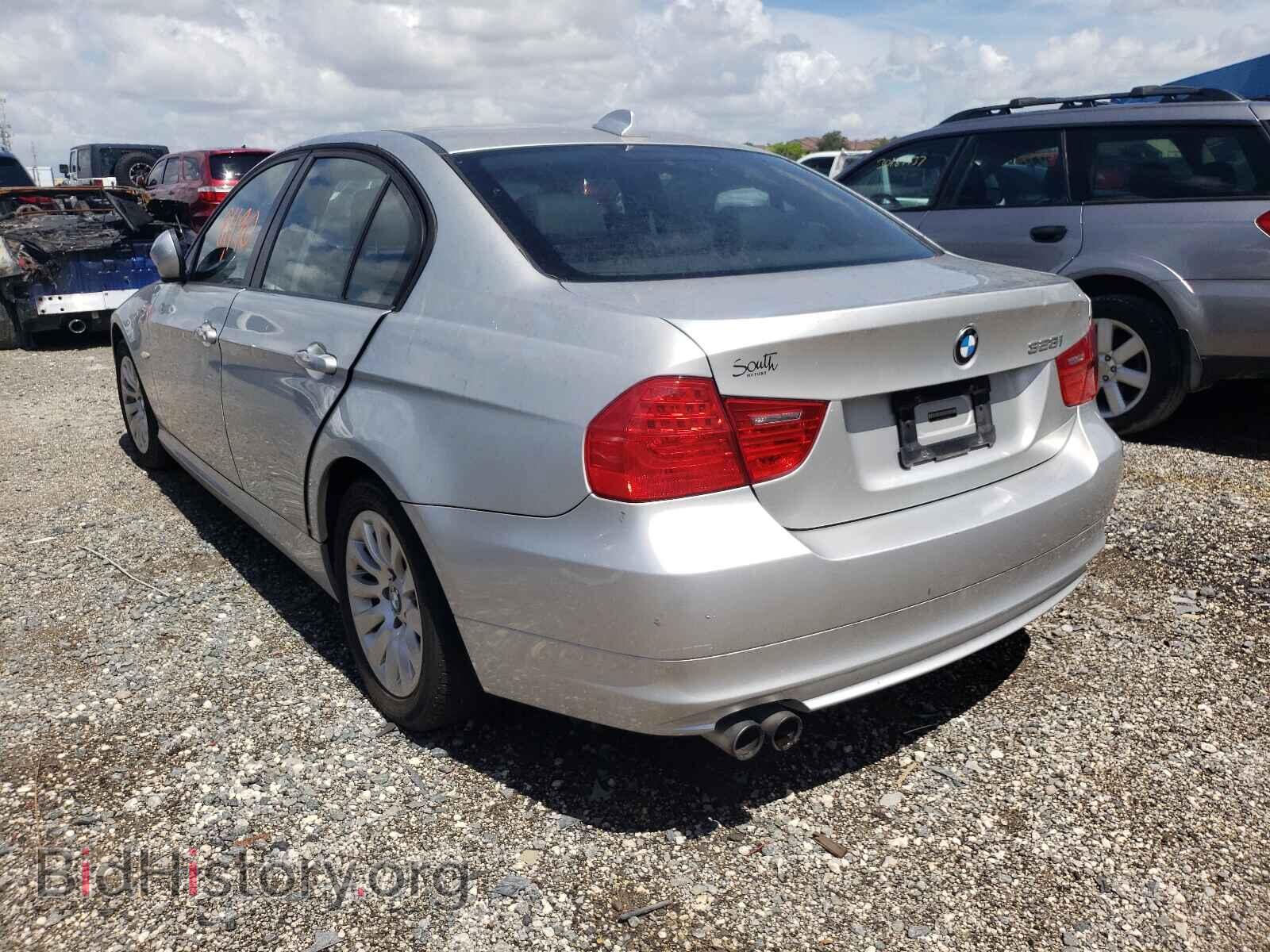 2009 BMW 3 SERIES - VIN: WBAPH73519E128252 - Фото 3