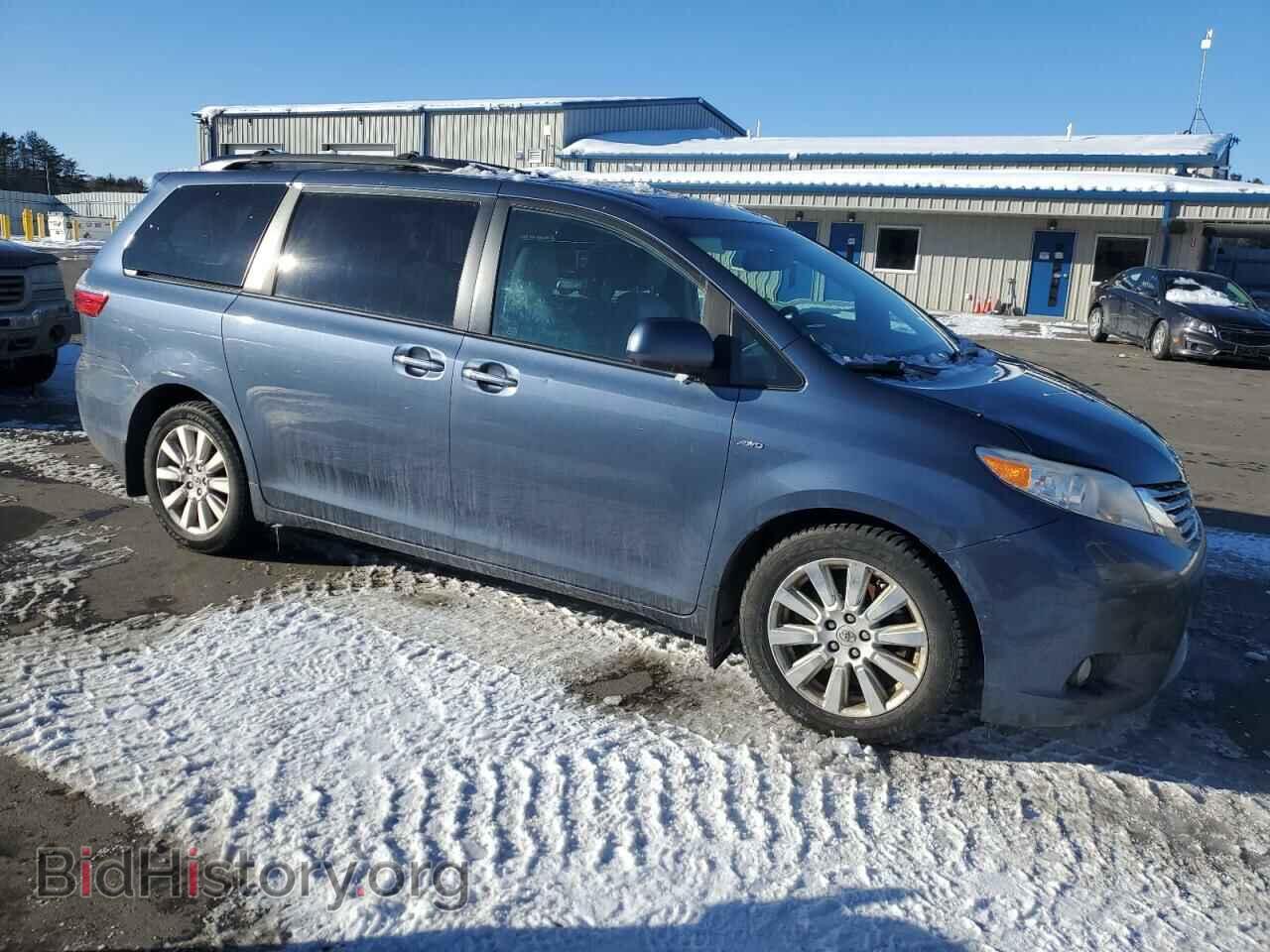 2017 TOYOTA All Models - VIN: 5TDDZ3DC5HS161711 - Фото 4