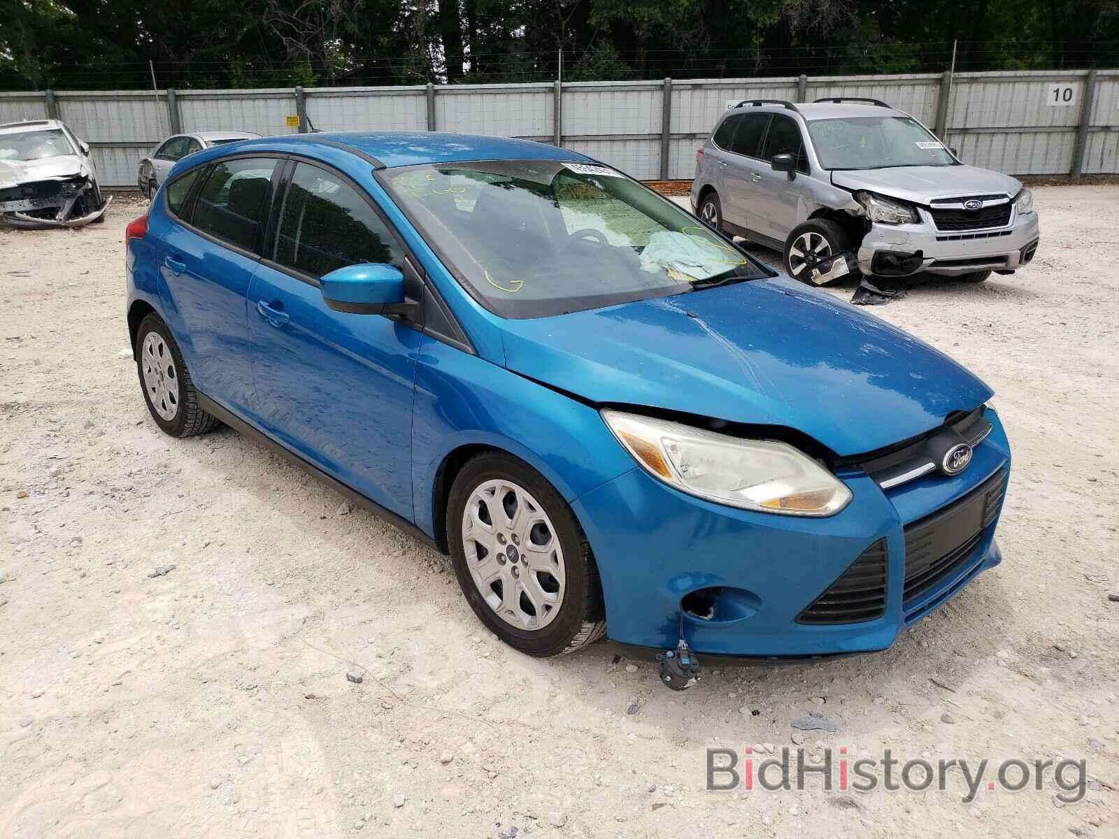 Photo 1FAHP3K23CL413800 - FORD FOCUS 2012