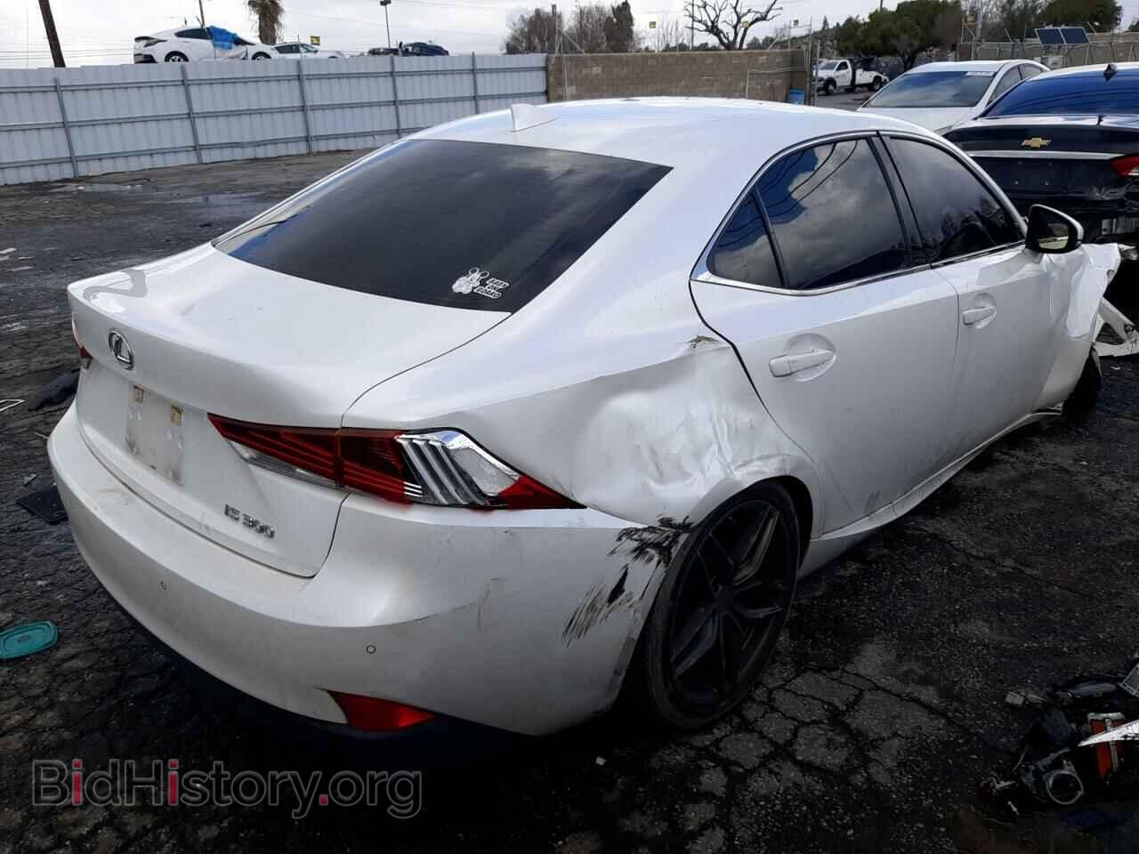 2020 LEXUS IS - VIN: JTHDA1D29L5107702 - Фото 3