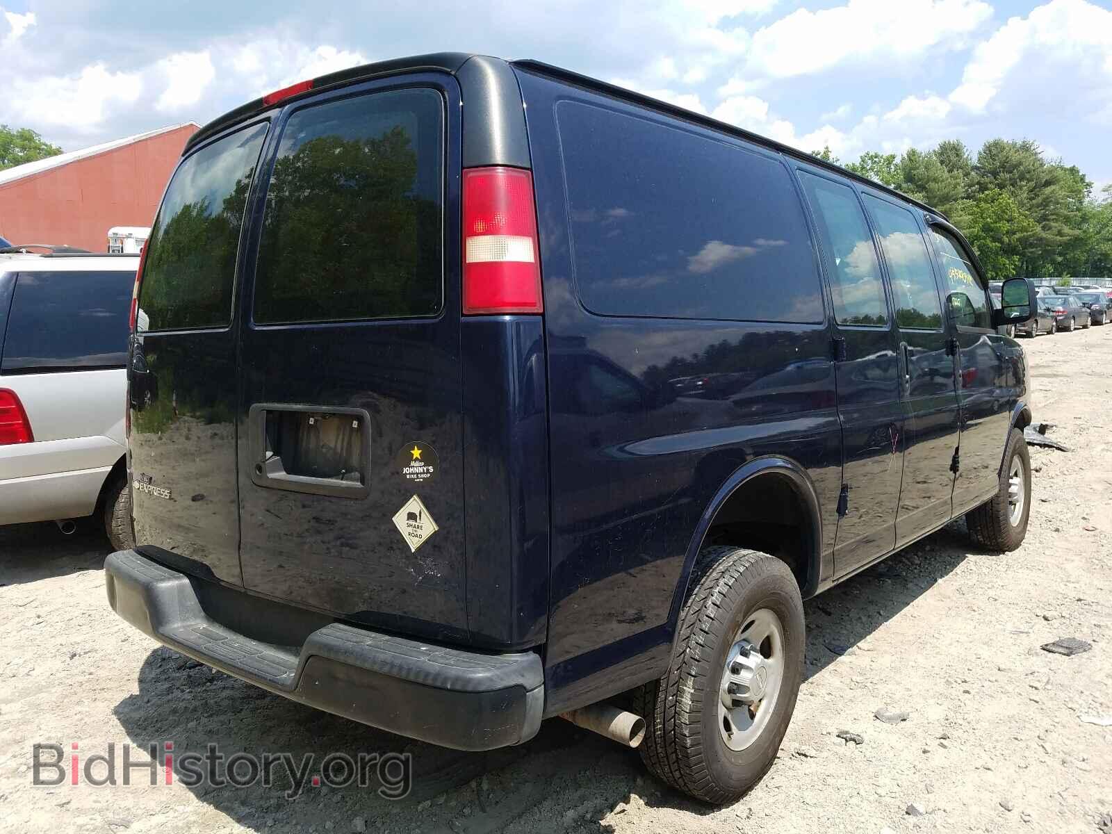2009 CHEVROLET EXPRESS - VIN: 1GCGG25C191130224 - Фото 4