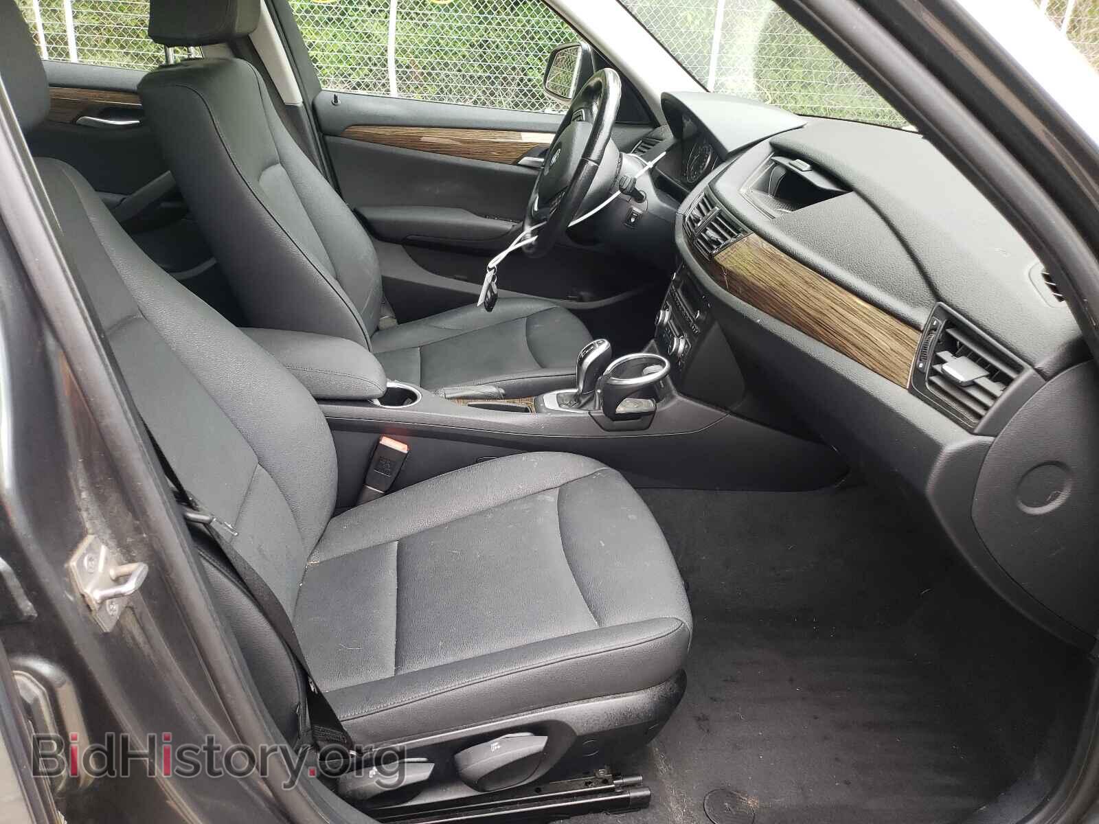 2014 BMW X1 - VIN: WBAVL1C50EVR93713 - Фото 5