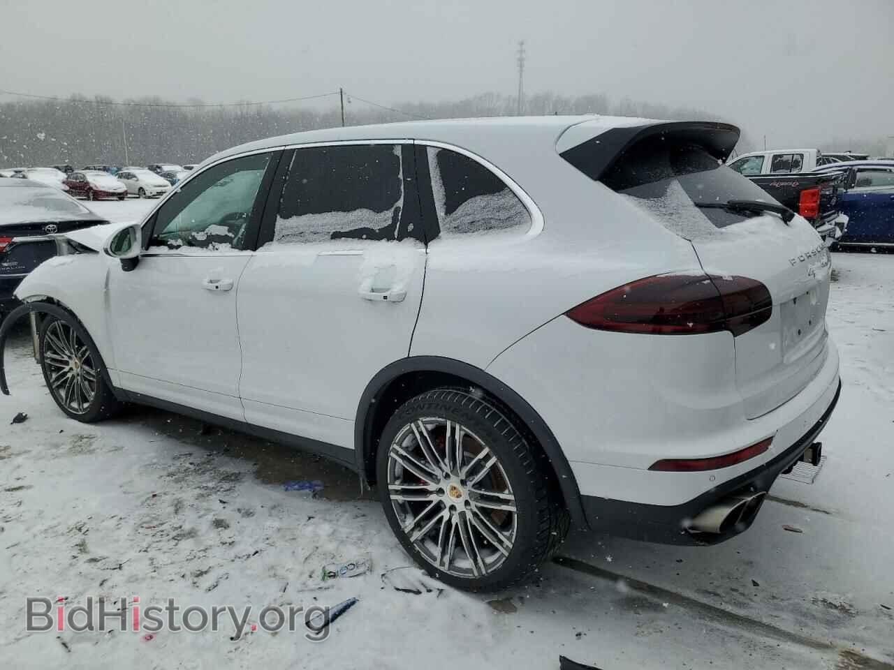 2015 PORSCHE CAYENNE - VIN: WP1AC2A28FLA80645 - Фото 2