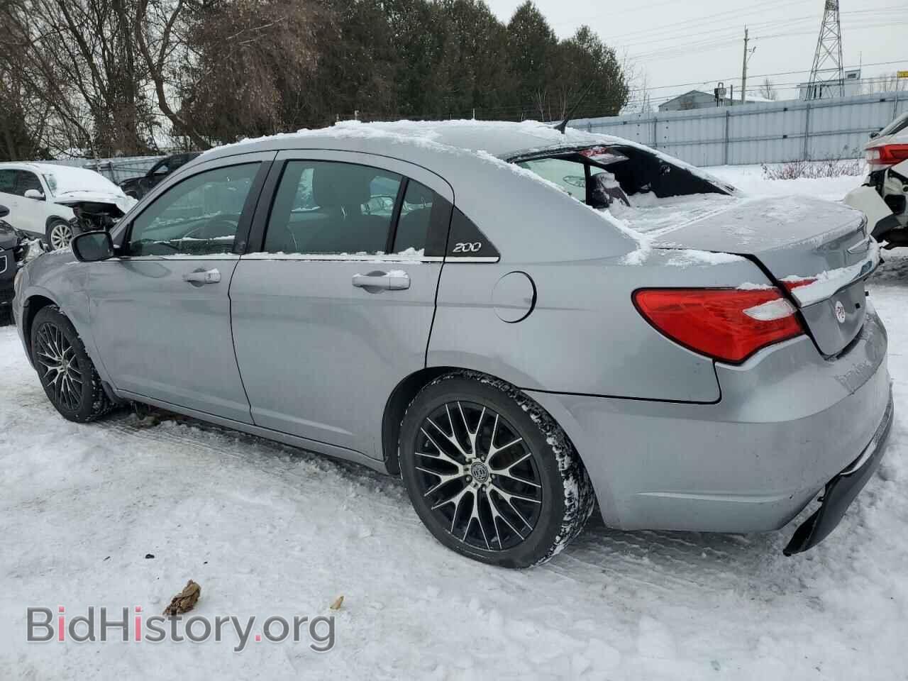 2013 CHRYSLER 200 - VIN: 1C3CCBAB9DN574206 - Photo 2