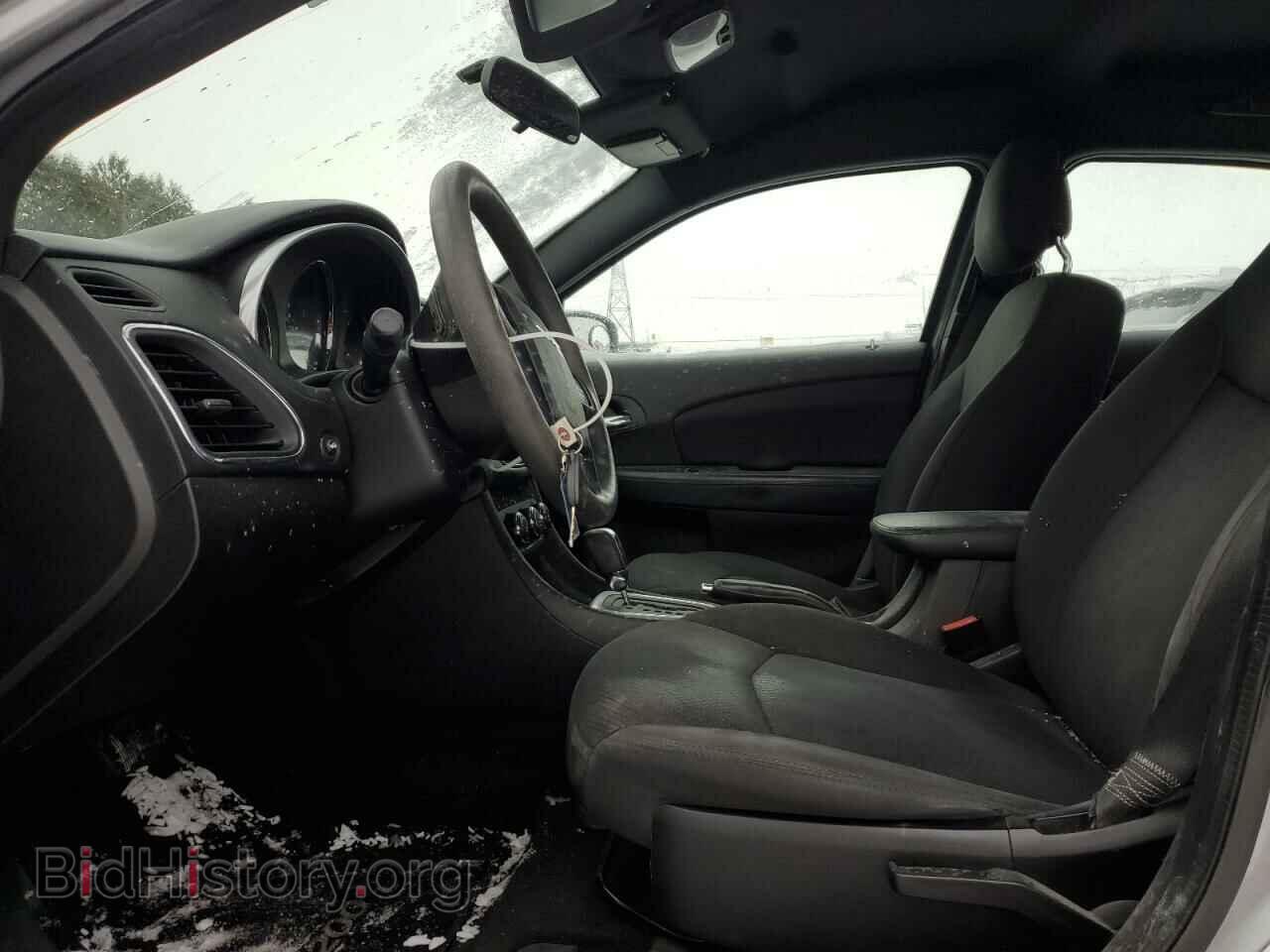 2013 CHRYSLER 200 - VIN: 1C3CCBAB9DN574206 - Photo 7