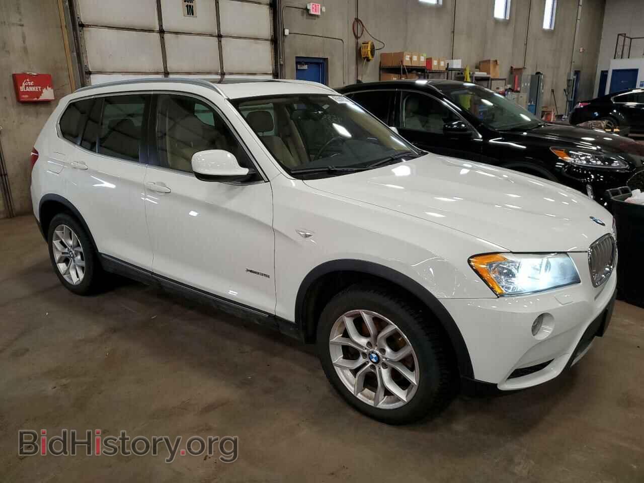 2011 BMW X3 - VIN: 5UXWX7C59BL732455 - Фото 4