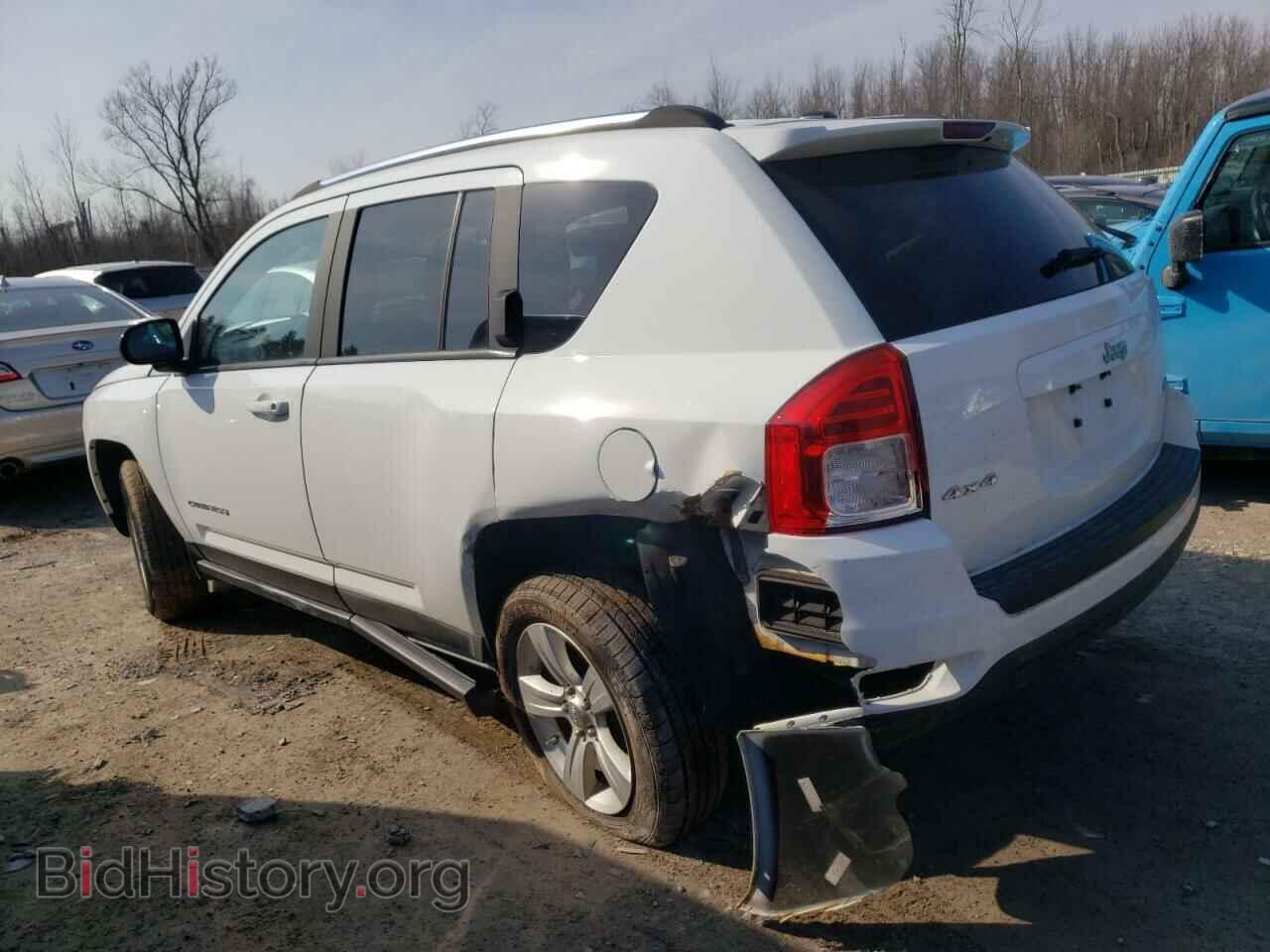 2011 JEEP COMPASS - VIN: 1J4NF1FB2BD150247 - Photo 2