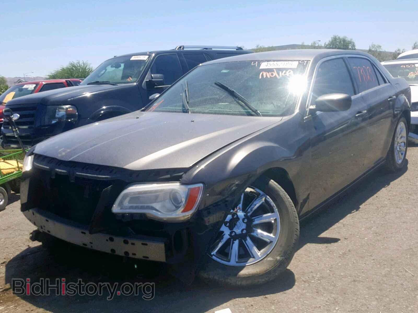 2014 CHRYSLER 300 - VIN: 2C3CCAAG9EH164974 - Фото 2