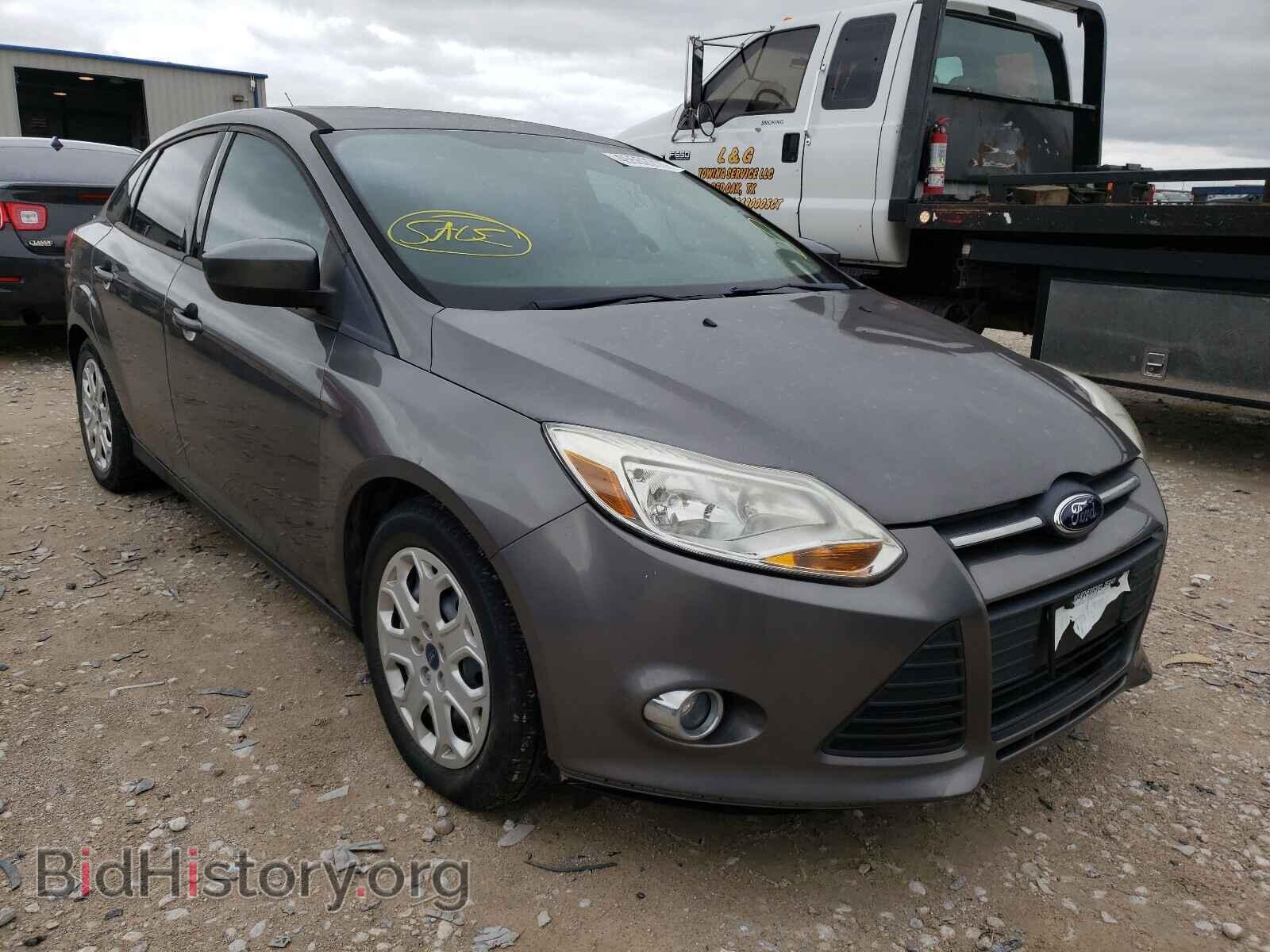Photo 1FAHP3F29CL449355 - FORD FOCUS 2012